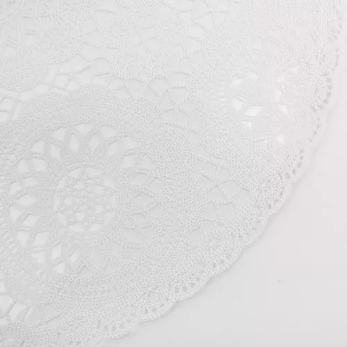 Mata stołowa 7 - okrągła biała 38cm 2