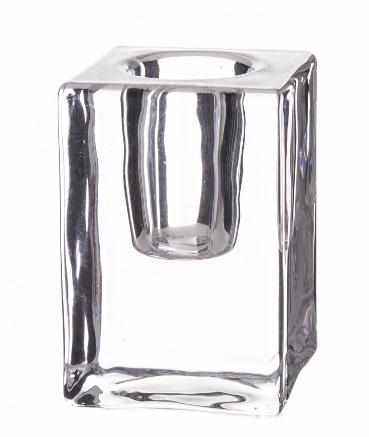 C2084-3 Świecznik szklany 4x4x6cm 1