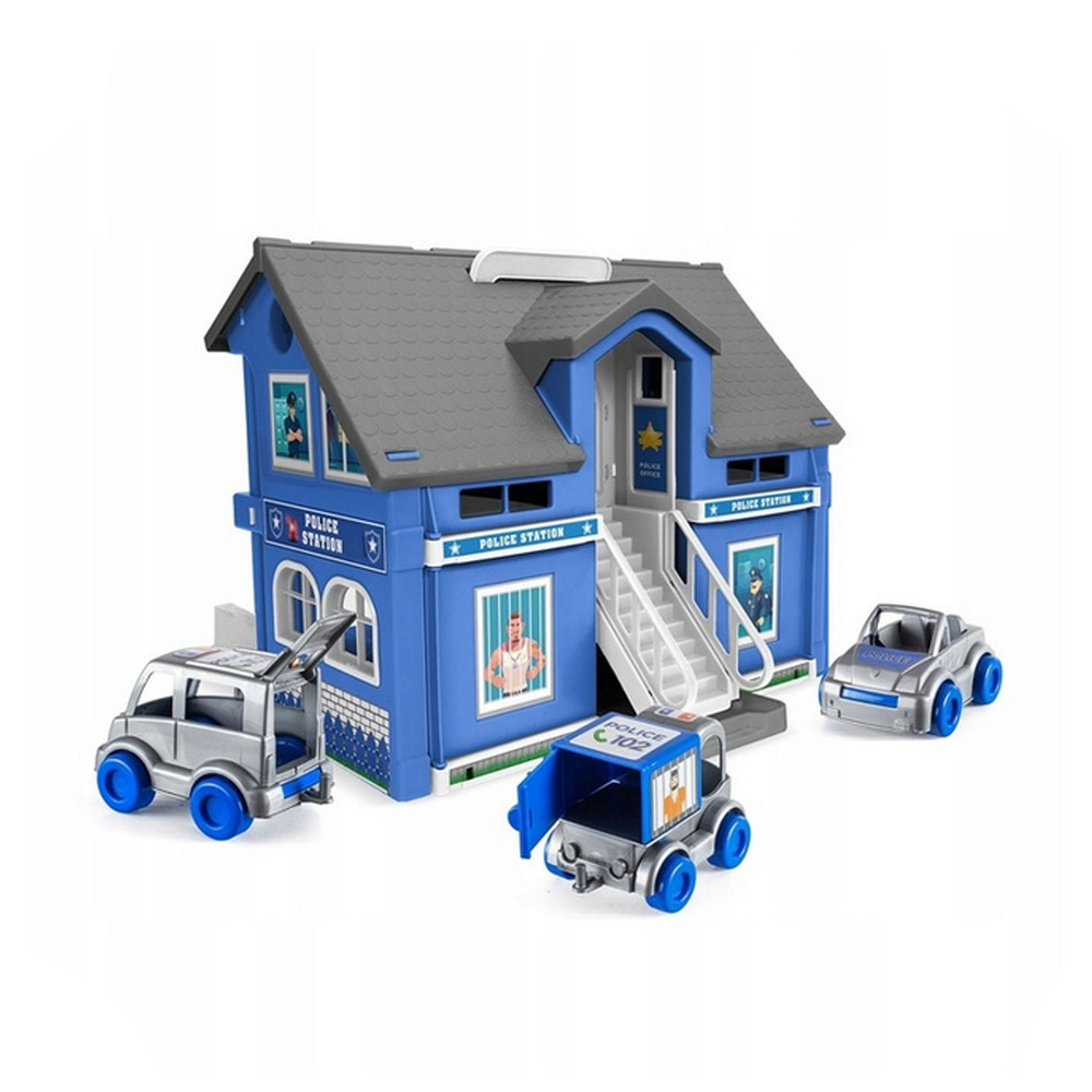 WADER Play House komisariat policji 25420 1