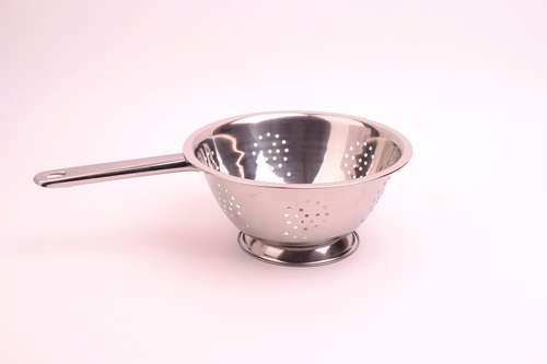 aja cedzak z rączką 24cm 1